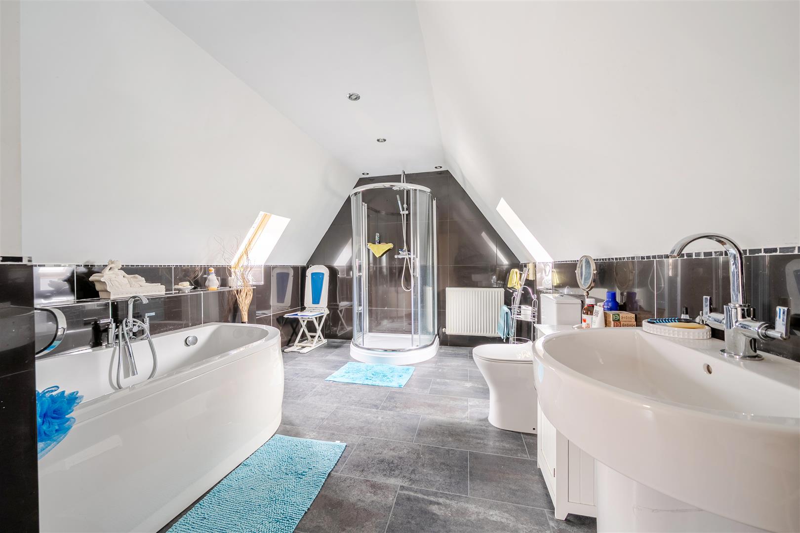 Pencefnarda Road, Gorseinon, Swansea, SA4 4FY